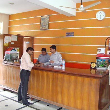Hotel Ridhi N Sidhi Bettiah ภายนอก รูปภาพ