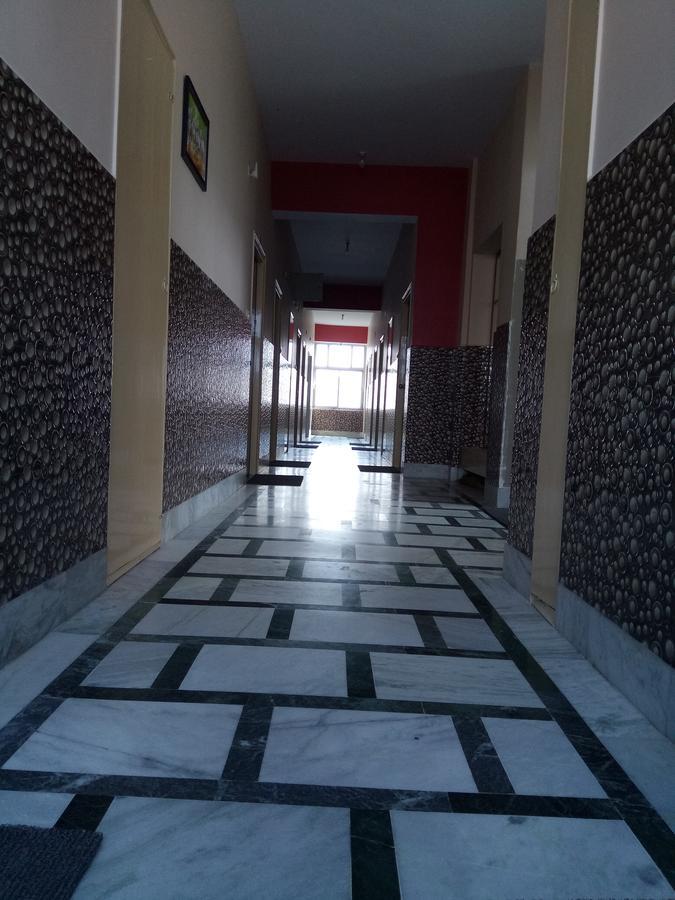 Hotel Ridhi N Sidhi Bettiah ภายนอก รูปภาพ