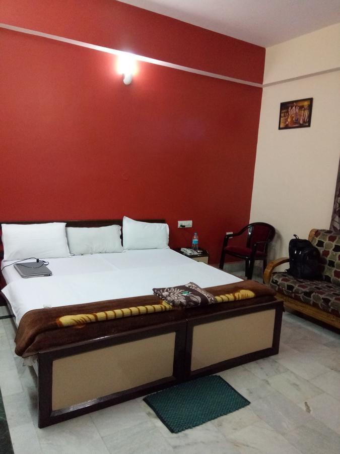 Hotel Ridhi N Sidhi Bettiah ภายนอก รูปภาพ